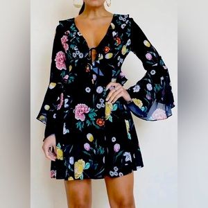 YUMI KIM Long Sleeve V-neck Celeste Mini Dress. Size S